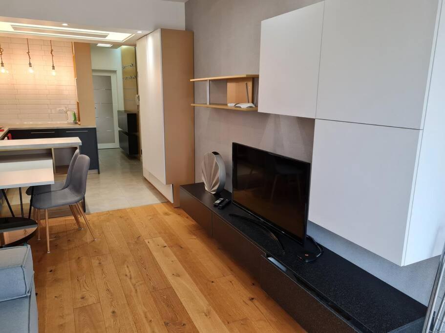 Top-Central Air Sea Home Varna Luaran gambar